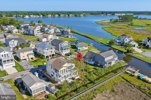 674 Tingle Ave, BETHANY BEACH, DE, 19930-9711 | Card Image