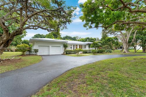 12535 Moss Ranch Rd, Pinecrest, FL, 33156-5718 | Card Image