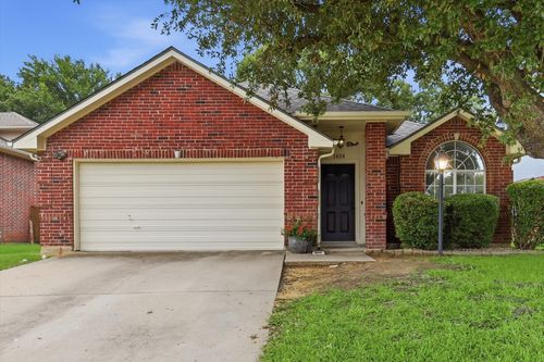 1424 Ridgecreek Dr, Lewisville, TX, 75067-6013 | Card Image