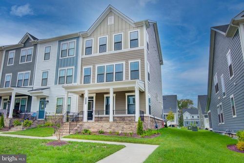 42609 Houdini Rest Ter, LEESBURG, VA, 20176-7481 | Card Image