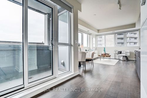 315-501 St Clair Ave W, Toronto, ON, M5P0A2 | Card Image