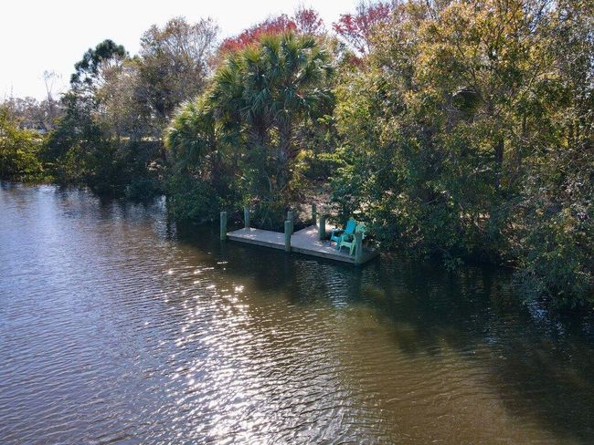 651 Sw Glen Crest Way, Condo with 3 bedrooms, 3 bathrooms and null parking in Stuart FL | Image 75
