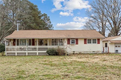 59 Woods Ln, Hampton, VA, 23666-1923 | Card Image