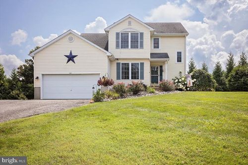 907 N Meadowview Dr, CHESTERTOWN, MD, 21620-3307 | Card Image