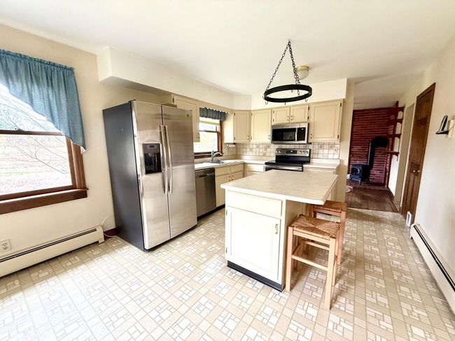 50 Fitzsimonds Rd, House other with 3 bedrooms, 3 bathrooms and null parking in Jericho VT | Image 6