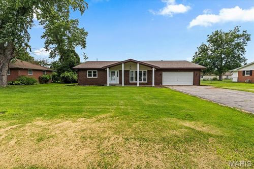 3 Park St, Freeburg, IL, 62243-1602 | Card Image