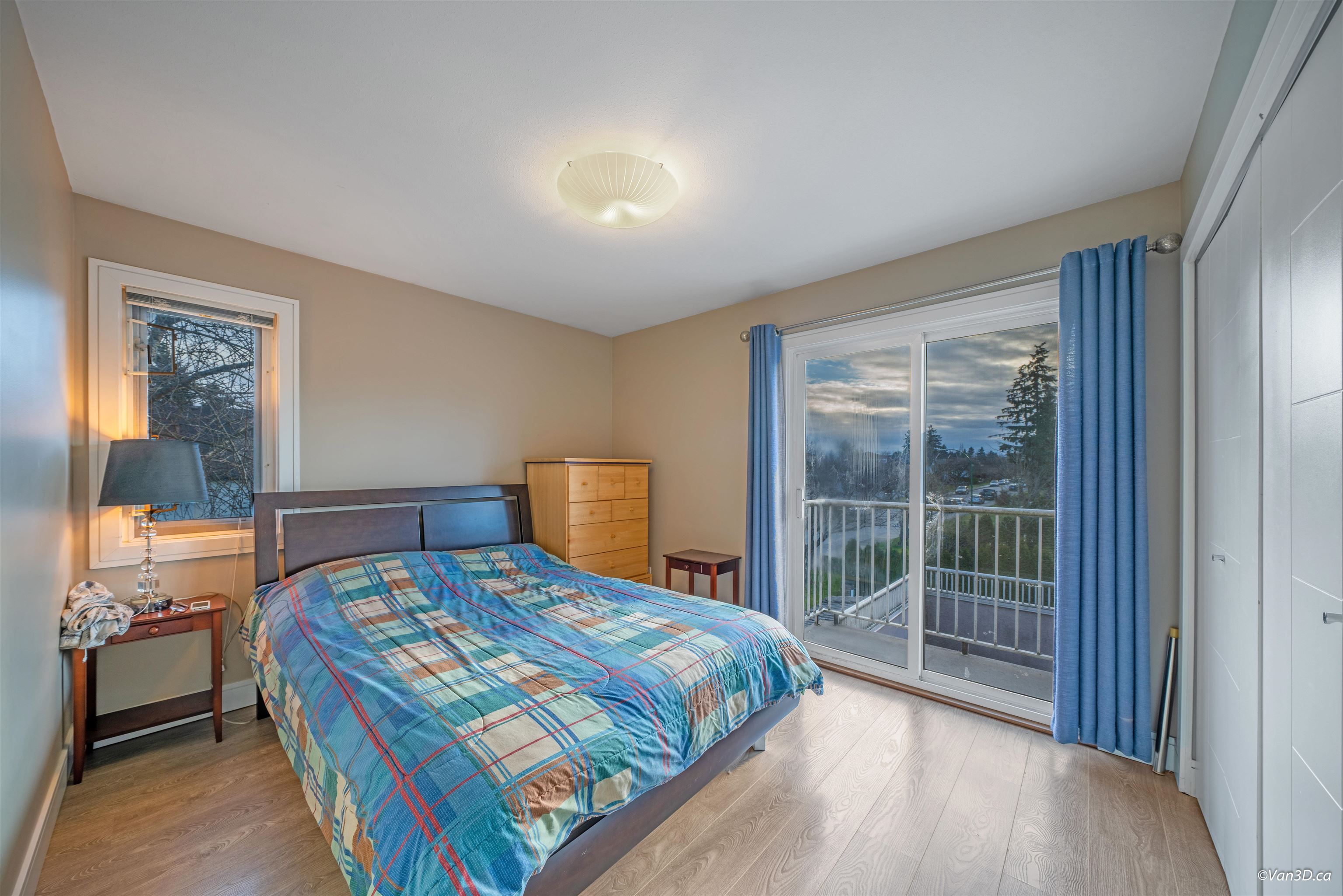 7469 2 Nd Street, House other with 5 bedrooms, 3 bathrooms and 2 parking in Burnaby BC | Image 11
