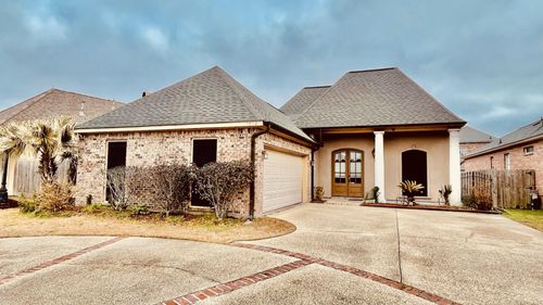 1719 Fox Croft Blvd, Baton Rouge, LA, 70815-6352 | Card Image