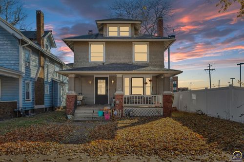 916 Sw Polk St, Topeka, KS, 66612-1622 | Card Image