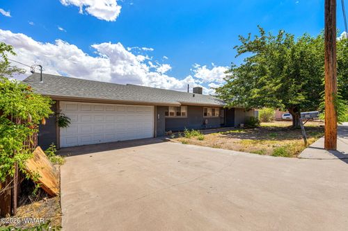 809 W Georgia St, Holbrook, AZ, 86025-2435 | Card Image