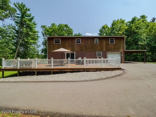 10 Hart Ln, Harveys Lake, PA, 18618-2163 | Card Image