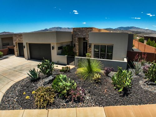 161 N Arrowhead Ln, Ivins, UT, 84738 | Card Image