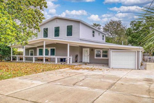 204 Camelia St, Gulf Breeze, FL, 32561-4228 | Card Image