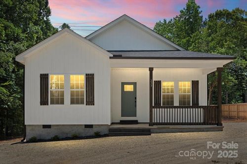 233 Oakview Rd, Linwood, NC, 27299-9609 | Card Image