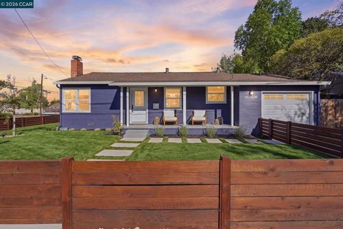 1328 Mesa St, Concord, CA, 94518-1315 | Card Image