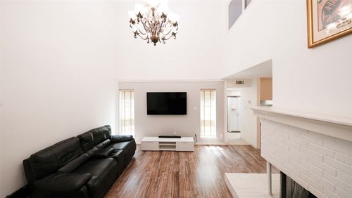 2808 Ursa Cir, Garland, TX, 75044-6246 | Card Image