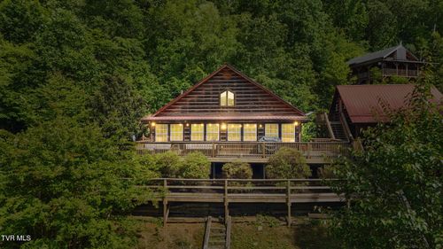 2210 Norris Rd, Butler, TN, 37640-7820 | Card Image