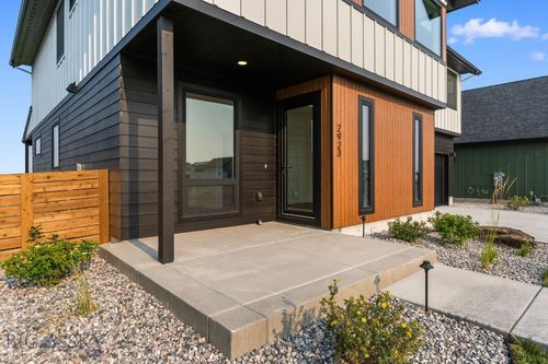 2923 S 31st Ave, Bozeman, MT, 59718-3799 | Card Image