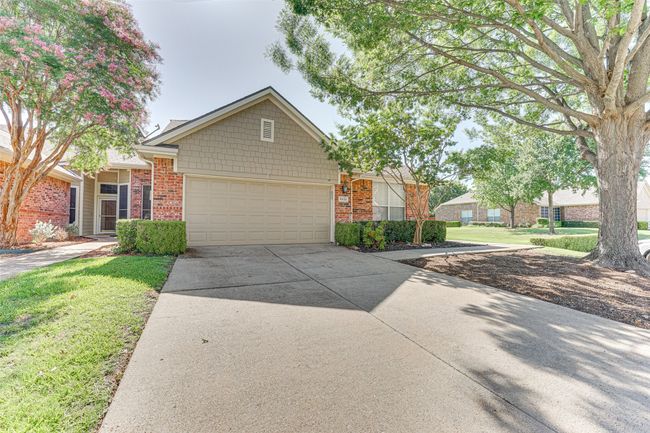 9932 Spire Ln, Townhouse with 3 bedrooms, 3 bathrooms and null parking in Plano TX | Image 5