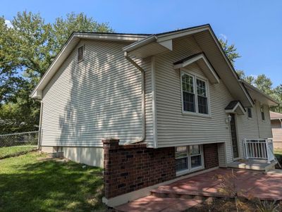 2206 Se Harding Street, House other with 3 bedrooms, 1 bathrooms and null parking in Oak Grove MO | Image 3