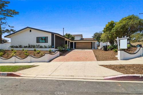 1703 Pescadores Ave, San Pedro, CA, 90732-4239 | Card Image
