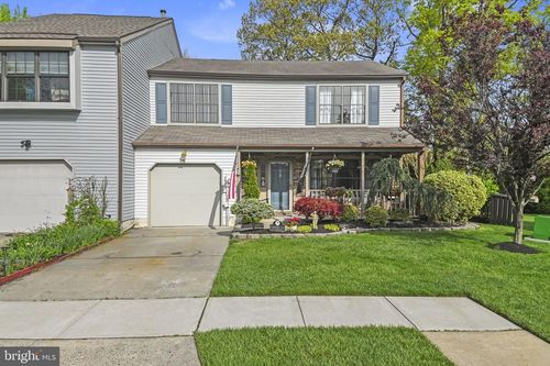 7 Beverly Ct, Robbinsville, NJ, 08691-1332 | Card Image