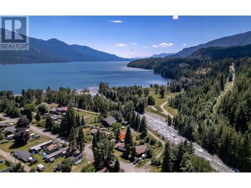243 E Ave, Kaslo, BC, V0G1M0 | Card Image