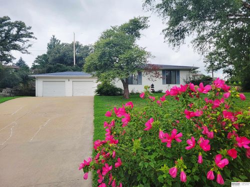 9116 Murray Dr, Plattsmouth, NE, 68048-4774 | Card Image