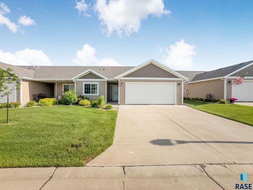 6408 W Maxwell Pl, Sioux Falls, SD, 57107-3203 | Card Image
