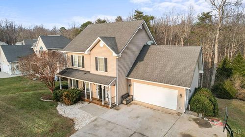 130 Delaney Dr, Lynchburg, VA, 24501-5444 | Card Image