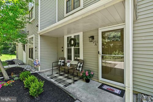 251 Everly Ct, MOUNT LAUREL, NJ, 08054-3711 | Card Image