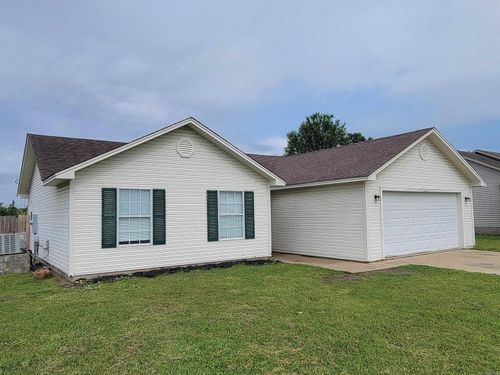 1037 Tori Ln, Beebe, AR, 72012-3451 | Card Image