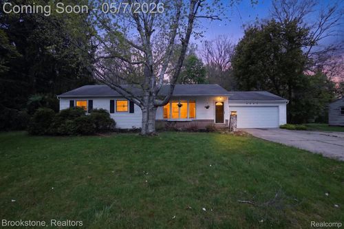 4547 Marlborough Dr, Okemos, MI, 48864-2323 | Card Image