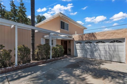4244 Lavinia Ave, Lynwood, CA, 90262-4543 | Card Image