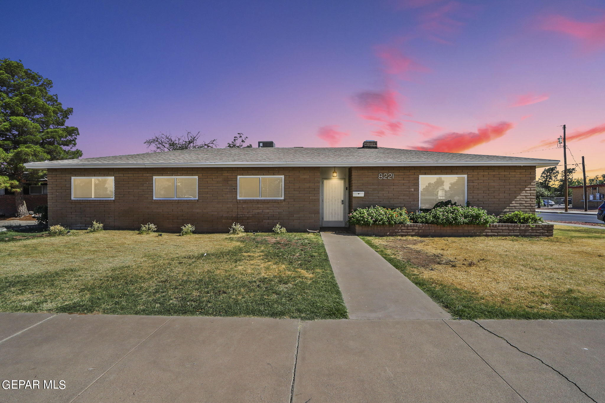 Edgemere Blvd, El Paso, TX 79925