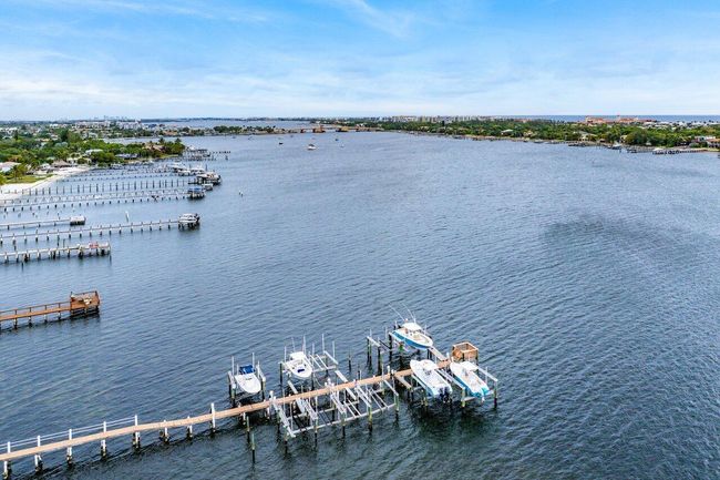 APT-304 - 1206 S Lake Dr, Condo with 2 bedrooms, 2 bathrooms and null parking in Lantana FL | Image 27