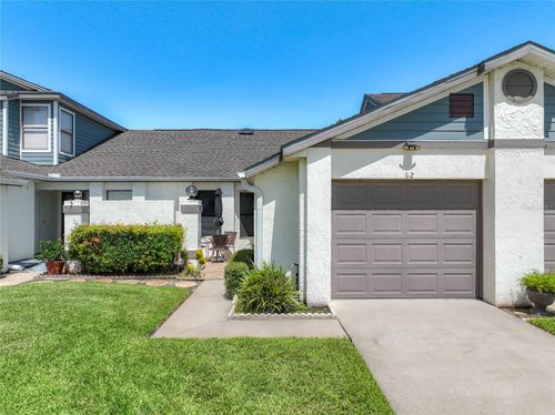 62 Lakepointe Cir, KISSIMMEE, FL, 34743-8117 | Card Image