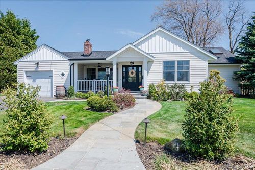 64 Nearwater Ave, Massapequa, NY, 11758-8439 | Card Image