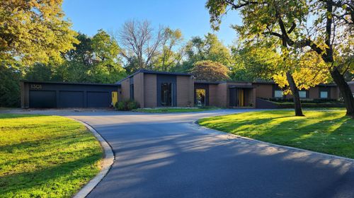 1301 Saint Andrews, Schererville, IN, 46375 | Card Image