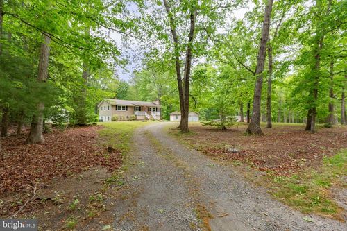 10201 Mill Pond Rd, SPOTSYLVANIA, VA, 22551-3542 | Card Image