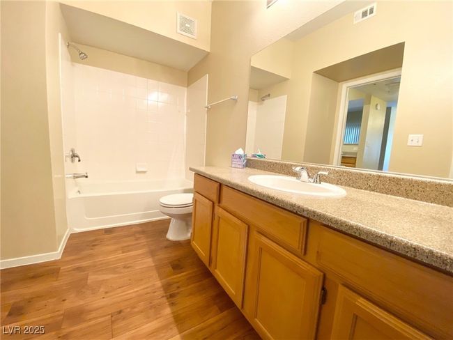 APT-1716 - 45 Maleena Mesa St, Condo with 2 bedrooms, 2 bathrooms and null parking in Henderson NV | Image 8