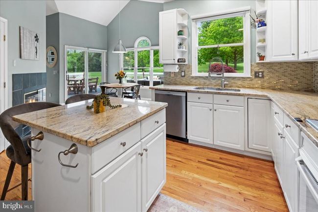 8 Colonial Ct, House other with 3 bedrooms, 3 bathrooms and null parking in SKILLMAN NJ | Image 17