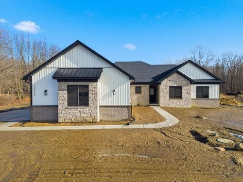 3613 Bethuy Rd, Casco, MI, 48064-1701 | Card Image