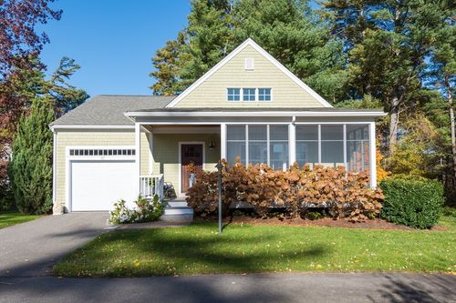 57-57 Hathaway Pond Cir, Rochester, MA, 02770-4135 | Card Image