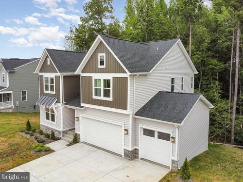 7119 Resolution Way, Ruther Glen, VA, 22546-0017 | Card Image