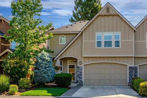 61176 Foxglove Loop, Bend, OR, 97702-2917 | Card Image