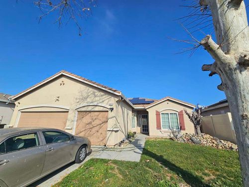 537 Bonanza Dr, Newman, CA, 95360-9661 | Card Image