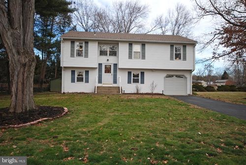 4 S Linden Ln, Plainsboro, NJ, 08536-2506 | Card Image