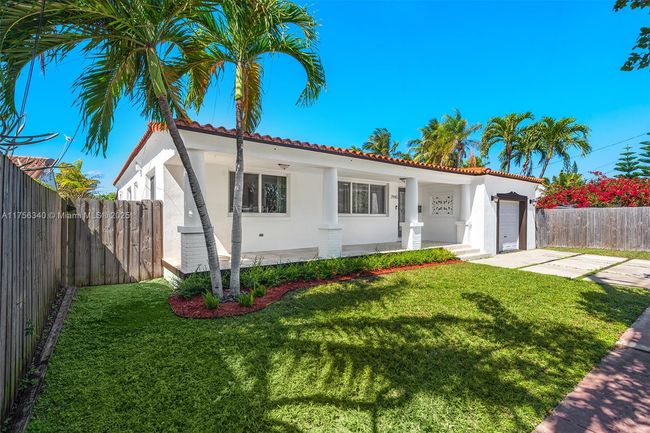 7940 Hawthorne Ave, House other with 4 bedrooms, 2 bathrooms and null parking in Miami Beach FL | Image 15