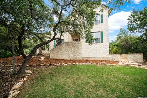 17431 Helotes Springs Rd, Helotes, TX, 78023-2859 | Card Image